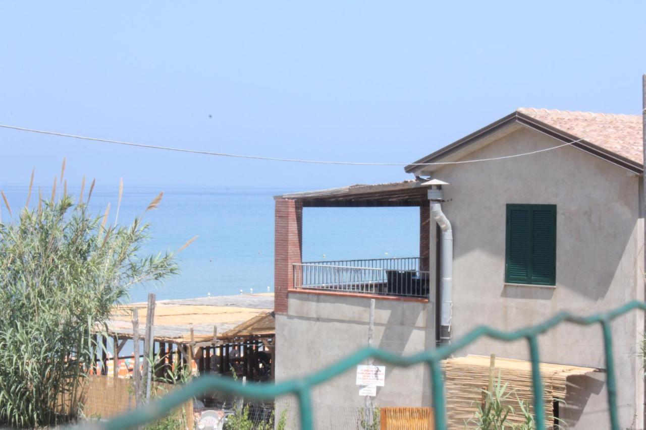 Waikiki Beach Apartments Santa Maria di Castellabate Zewnętrze zdjęcie