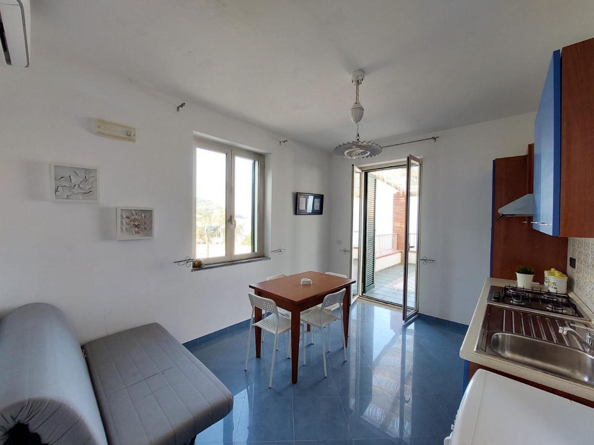 Waikiki Beach Apartments Santa Maria di Castellabate Zewnętrze zdjęcie