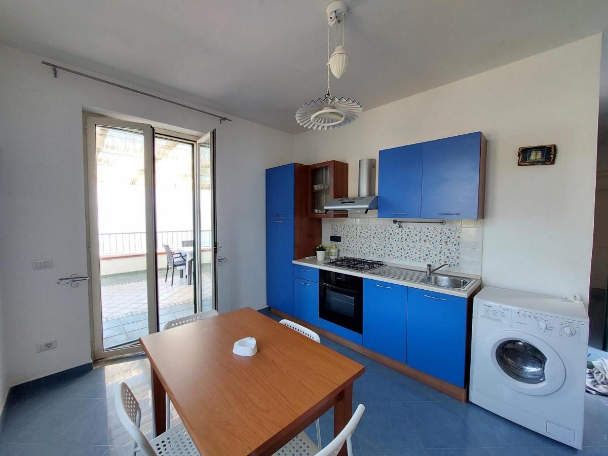Waikiki Beach Apartments Santa Maria di Castellabate Zewnętrze zdjęcie